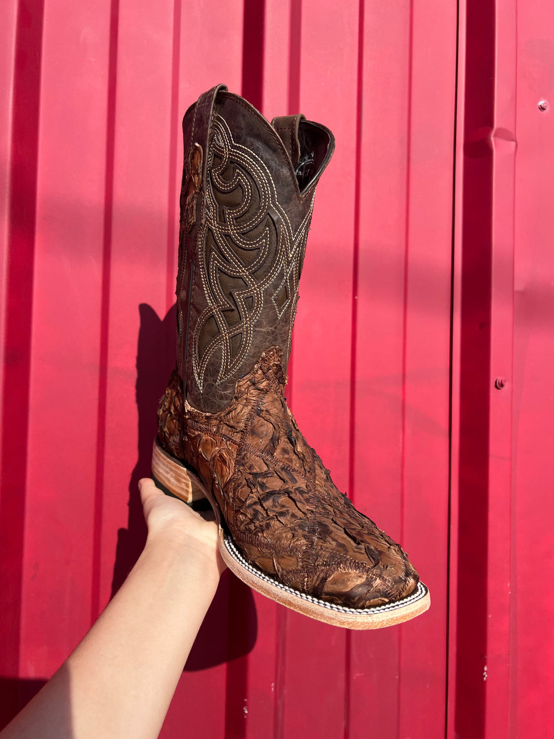 Womens fish 2025 skin boots